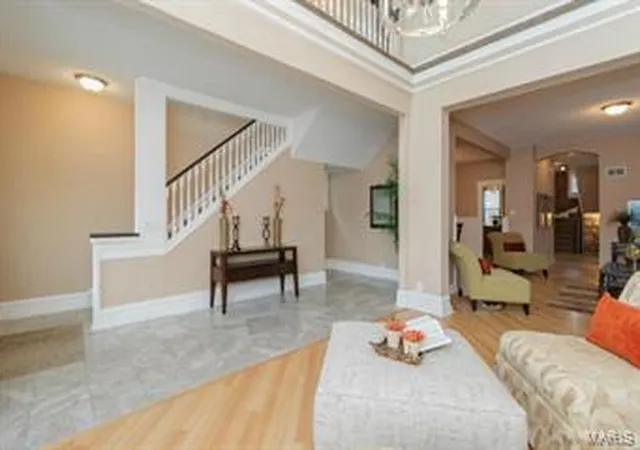 Photo 2 of Single Family Residence at 3543 Humphrey St, Saint Louis, MO 63118 | MLS# MIS14009874 | | Sold on 2014-12-31
