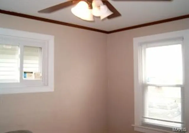 Photo 2 of Single Family Residence at 6425 Hoffman Ave, Saint Louis, MO 63139 | MLS# MIS14019735 | | Sold on 2014-09-22