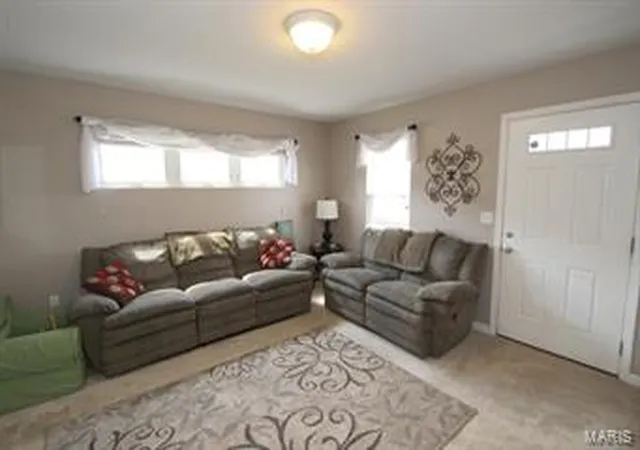 Photo 2 of Single Family Residence at 778 Zeiss Ave, Saint Louis, MO 63125 | MLS# MIS14019738 | | Sold on 2014-08-14