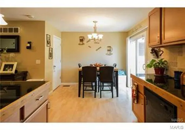 Photo 3 of Single Family Residence at 6028 Clemens Ave, Saint Louis, MO 63112 | MLS# MIS14060995 | | Sold on 2015-02-20