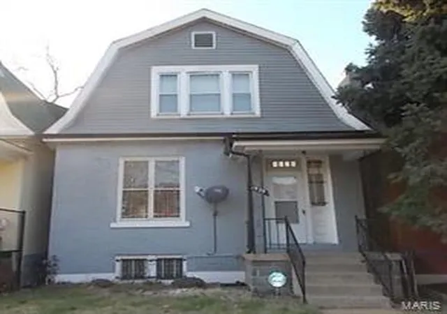 Single Family Residence at 1929 Arlington Ave, Saint Louis, MO 63112 | MLS# MIS14065669 | | Sold on 2015-01-30