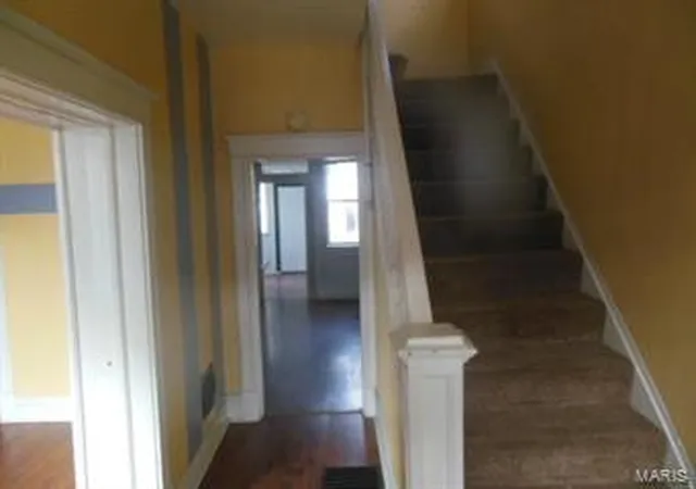 Photo 1 of Single Family Residence at 1929 Arlington Ave, Saint Louis, MO 63112 | MLS# MIS14065669 | | Sold on 2015-01-30