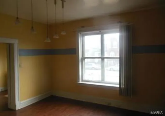 Photo 3 of Single Family Residence at 1929 Arlington Ave, Saint Louis, MO 63112 | MLS# MIS14065669 | | Sold on 2015-01-30