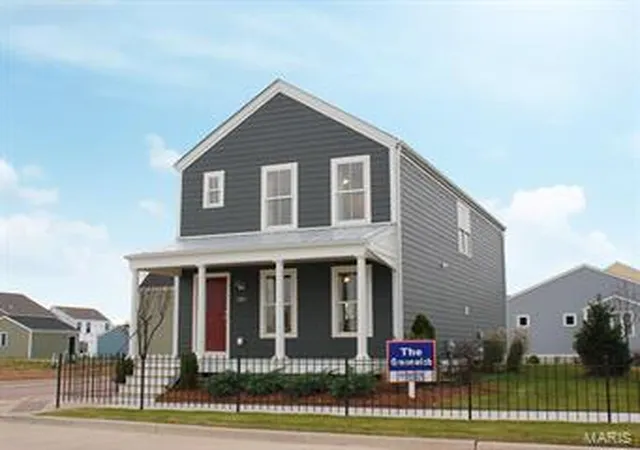 Single Family Residence at 3521 Broad St, Saint Charles, MO 63301 | MLS# MIS15023727 | | Sold on 2015-07-10