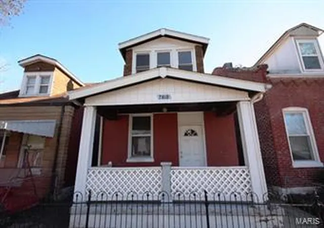 Single Family Residence at 7818 Minnesota Ave, Saint Louis, MO 63111 | MLS# MIS15065218 | | Sold on 2016-01-13