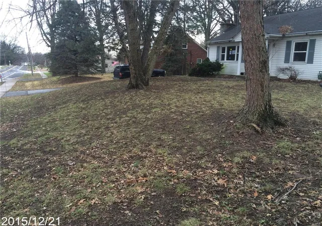 Photo 1 of Single Family Residence at 886 Prigge Rd, Saint Louis, MO 63138 | MLS# MIS15068344 | | Sold on 2016-04-08