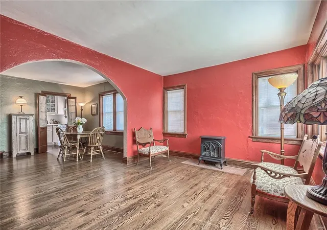 Photo 2 of Single Family Residence at 7715 Lile Ave, Saint Louis, MO 63117 | MLS# MIS16016108 | | Sold on 2016-06-23
