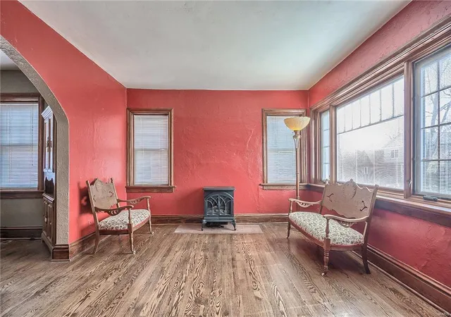 Photo 3 of Single Family Residence at 7715 Lile Ave, Saint Louis, MO 63117 | MLS# MIS16016108 | | Sold on 2016-06-23