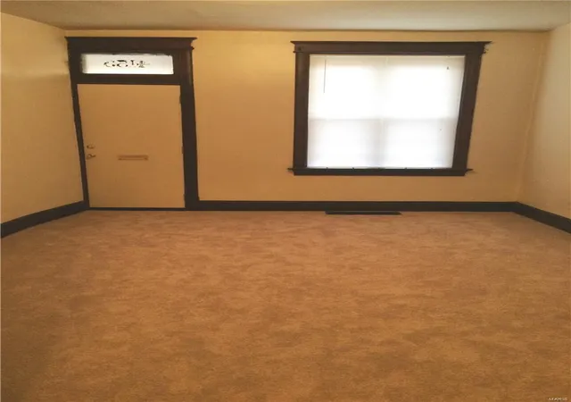 Photo 4 of Multi Family at 4157 Castleman Ave, Saint Louis, MO 63110 | MLS# MIS17011949 | | Sold on 2017-05-23