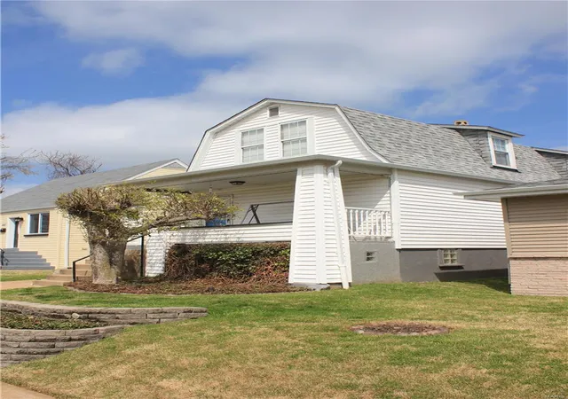 Photo 1 of Single Family Residence at 6301 Marquette Ave, Saint Louis, MO 63139 | MLS# MIS17033251 |  | Sold on 2017-06-29
