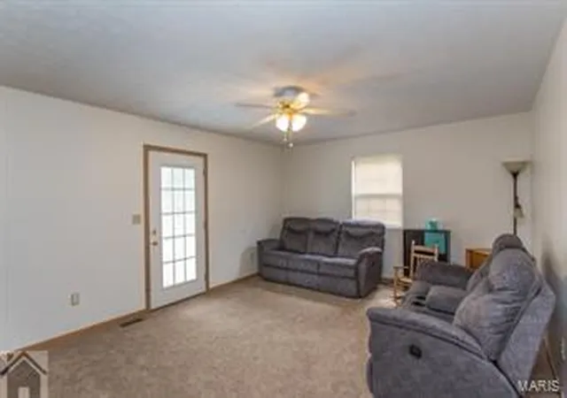2nd image of 13458 Toffee Ln, Saint Robert, MO 65584 | MLS# MIS17041243