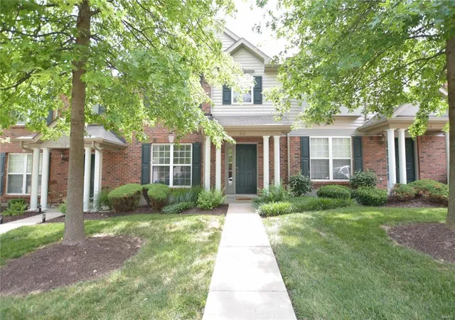1st image of 410 Montclair Tower Dr, Saint Charles, MO 63303 | MLS# MIS17051783