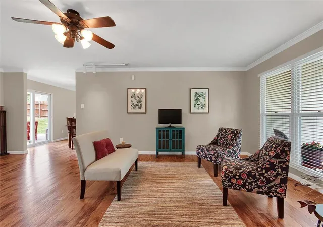 Photo 4 of Single Family Residence at 13211 Windygate Ln, Saint Louis, MO 63146 | MLS# MIS17070144 | | Sold on 2017-10-11