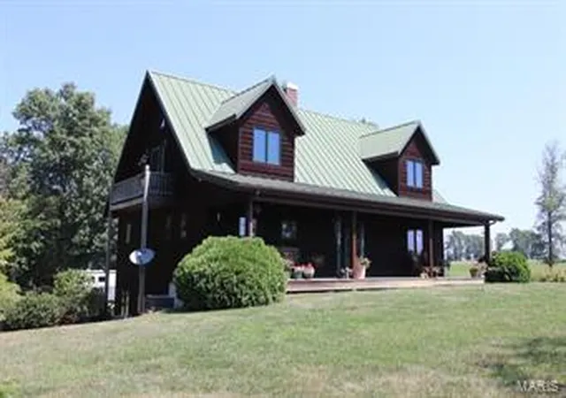 Photo 4 of Single Family Residence at 1750 County Road 169, Auxvasse, MO 65231 | MLS# MIS18011035 |  | Sold on 2019-03-05
