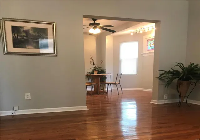 Photo 3 of Single Family Residence at 4453 Wilcox Ave, Saint Louis, MO 63116 | MLS# MIS18046360 | | Sold on 2018-07-19