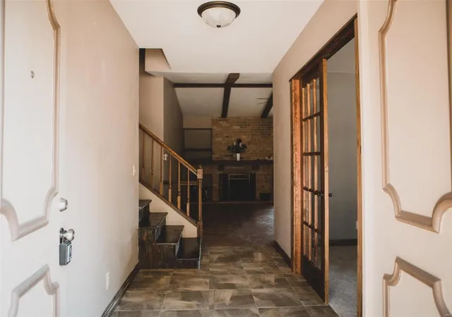 Photo 1 of Single Family Residence at 3034 Willow Wood Dr, Saint Charles, MO 63303 | MLS# MIS18050567 | | Sold on 2018-08-23
