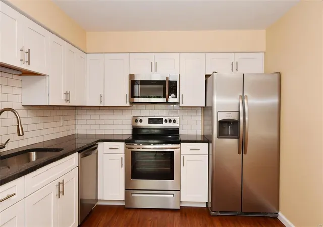4th image of 667 S Kirkwood Rd #202, Saint Louis, MO 63122 | MLS# MIS18080410