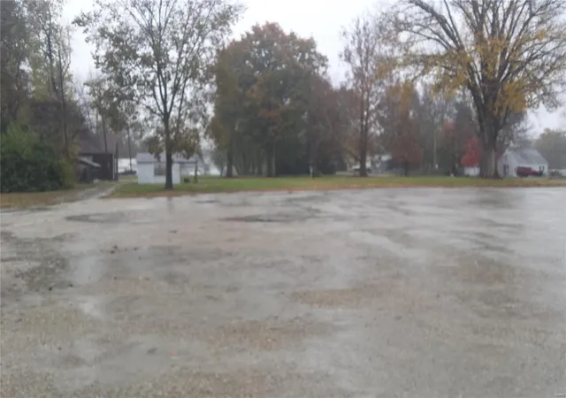 Photo 1 of Land for sale at 2004 2nd St N, Mascoutah, IL 62258 | MLS# MIS18087496 | Listing updated on 2025-04-28