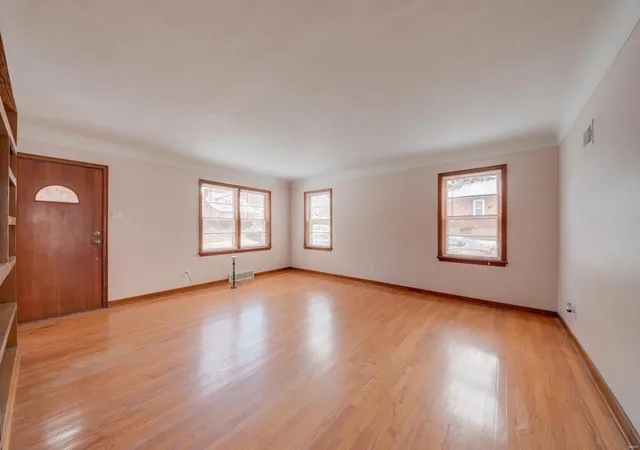 5th image of 306 Roberta Ave, Saint Louis, MO 63135 | MLS# MIS18090127