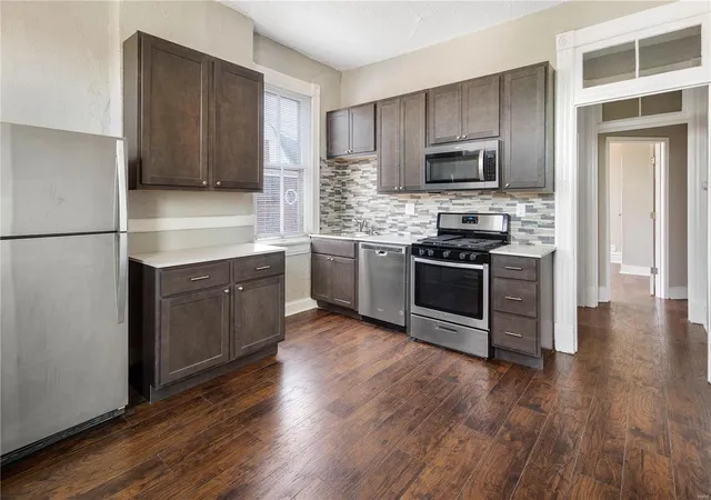 Photo 1 of Multi Family at 2823 Henrietta, Saint Louis, MO 63104 | MLS# MIS19015643 | | Sold on 2019-04-25