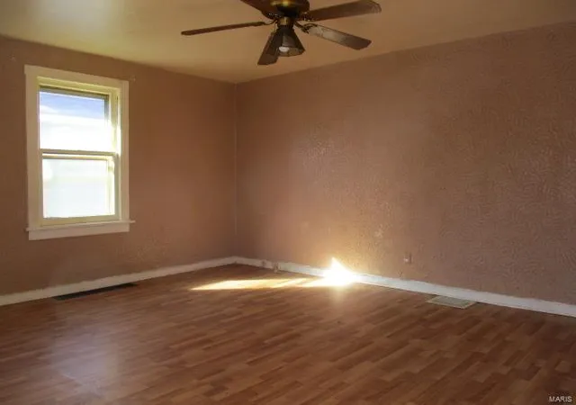 Photo 1 of Single Family Residence at 4425 Osceola St, Saint Louis, MO 63116 | MLS# MIS19019204 |  | Sold on 2019-05-28