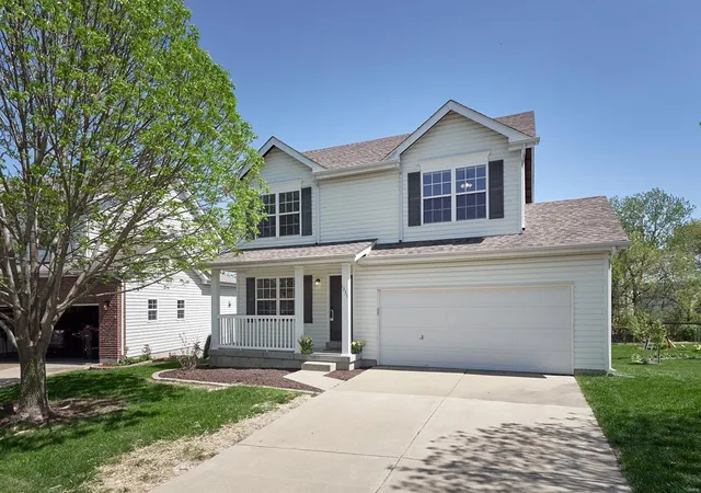 1st image of 1339 Flintshire Ln, Lake Saint Louis, MO 63367 | MLS# MIS19028135