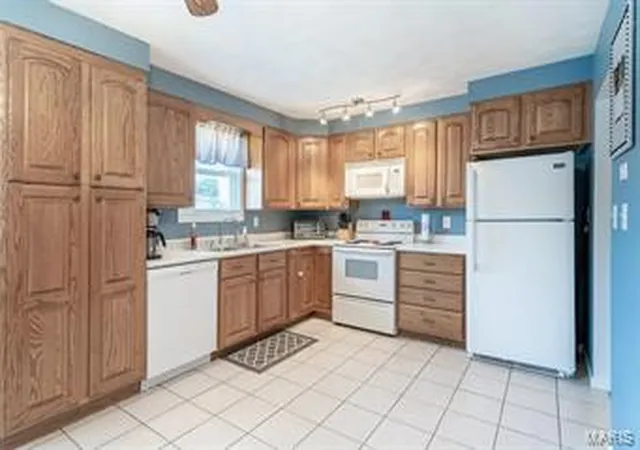 3rd image of 142 Linn Dr, Sainte Genevieve, MO 63670 | MLS# MIS19051317