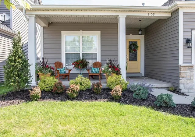 2nd image of 3159 Wheeling Dr, Saint Charles, MO 63301 | MLS# MIS19054645