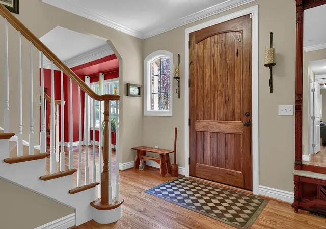 3rd image of 7902 Teasdale Ave, Saint Louis, MO 63130 | MLS# MIS19070402