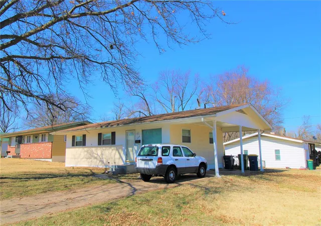 1st image of 533 Banavie Dr, Saint Louis, MO 63137 | MLS# MIS20016588