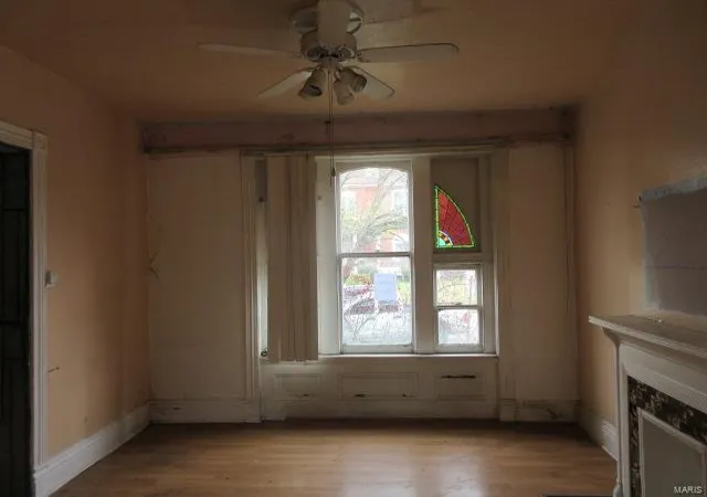 Photo 3 of Single Family Residence at 5204 Ridge Ave, Saint Louis, MO 63113 | MLS# MIS20023040 |  | Sold on 2020-04-29