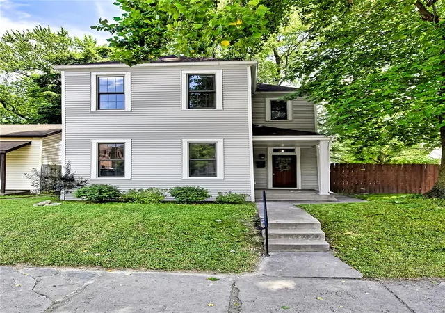 Single Family Residence at 7010 Michigan Ave, Saint Louis, MO 63111 | MLS# MIS20041611 | | Sold on 2020-08-28