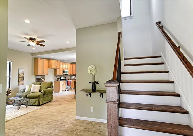 Photo 1 of Single Family Residence at 7010 Michigan Ave, Saint Louis, MO 63111 | MLS# MIS20041611 | | Sold on 2020-08-28