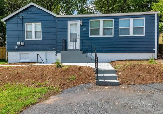 Single Family Residence at 230 Kayser Ave, Saint Louis, MO 63125 | MLS# MIS20044806 | | Sold on 2020-10-08