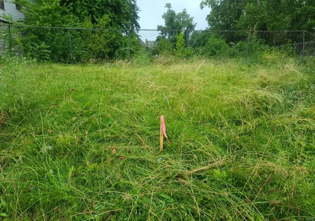 Land at (Undisclosed), Saint Louis, MO 63113 | MLS# MIS20047435 | | Sold on 2020-07-13