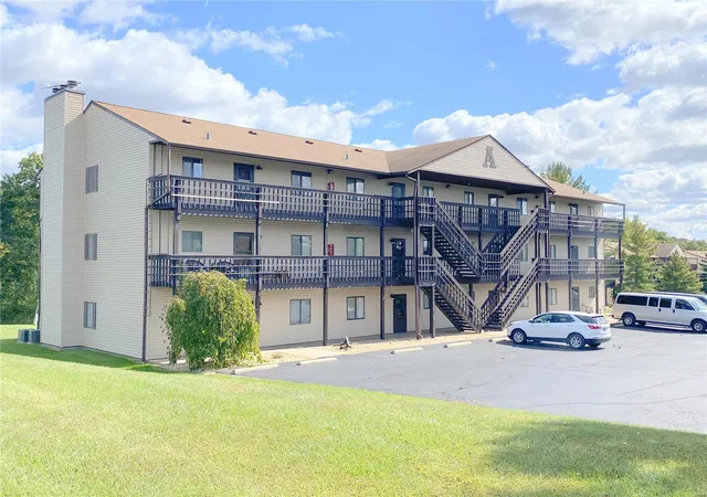 Photo 1 of Condominium at 18866 Pine Lake Rd #A6, Monroe City, MO 63456 | MLS# MIS20072035 | | Sold on 2020-12-30
