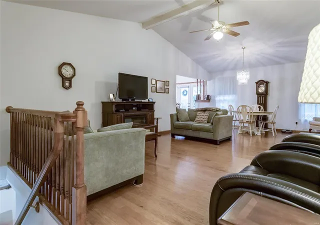 Photo 1 of Villa at 189 Southern Oaks Dr, Saint Charles, MO 63303 | MLS# MIS20077780 | | Sold on 2020-12-14