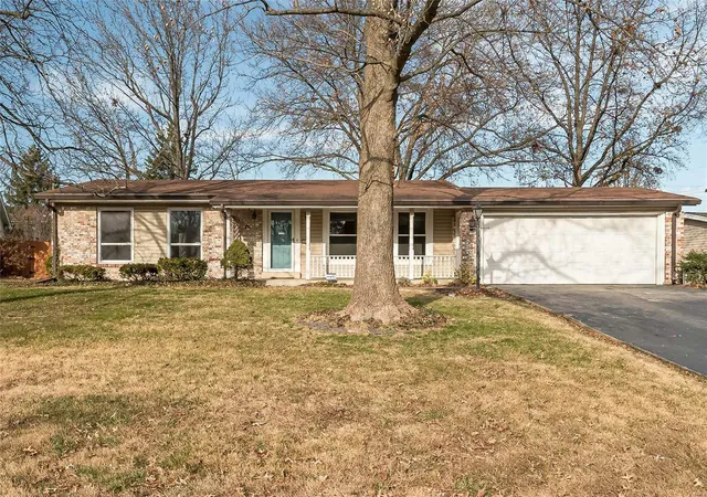 Single Family Residence at 10315 Julius Northway, Saint Louis, MO 63127 | MLS# MIS20087274 |  | Sold on 2021-02-05