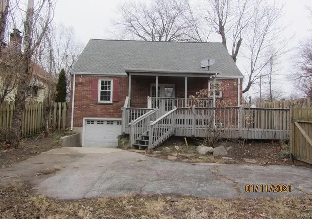 Photo 1 of Single Family Residence at 402 Tiffin Ave, Saint Louis, MO 63135 | MLS# MIS21002886 | | Sold on 2021-04-09