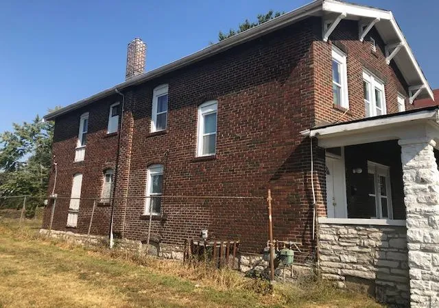 Photo 1 of Multi Family at 4215 Shreve Ave, Saint Louis, MO 63115 | MLS# MIS21003201 | | Sold on 2021-02-25