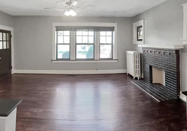 Photo 4 of Multi Family at 4167 Hartford St, Saint Louis, MO 63116 | MLS# MIS21004855 | | Sold on 2021-03-15