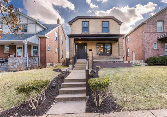 Photo 1 of Single Family Residence at 5020 Bancroft Ave, Saint Louis, MO 63109 | MLS# MIS21006608 |  | Sold on 2021-03-15