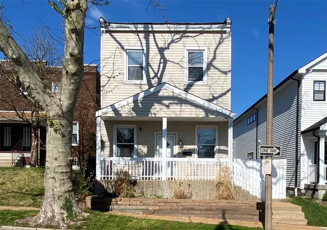Single Family Residence at 2725 January Ave, Saint Louis, MO 63139 | MLS# MIS21024204 | | Sold on 2021-05-28