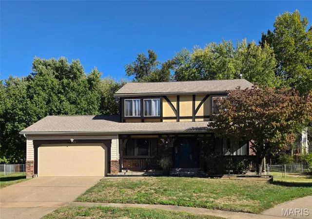 Photo 1 of Single family home for sale at 3804 Trinity Cir, Florissant, MO 63034 | MLS# MIS21026160 | Listing updated on 2026-10-20