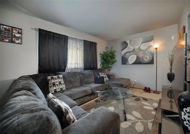 Photo 1 of Single Family Residence at 10051 Winkler Dr, Saint Louis, MO 63136 | MLS# MIS21027547 | | Sold on 2021-08-30