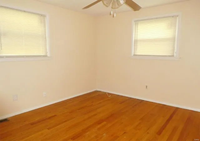 Photo 2 of Single Family Residence at 7291 Teal Ave, Saint Louis, MO 63133 | MLS# MIS21029528 |  | Sold on 2021-10-12