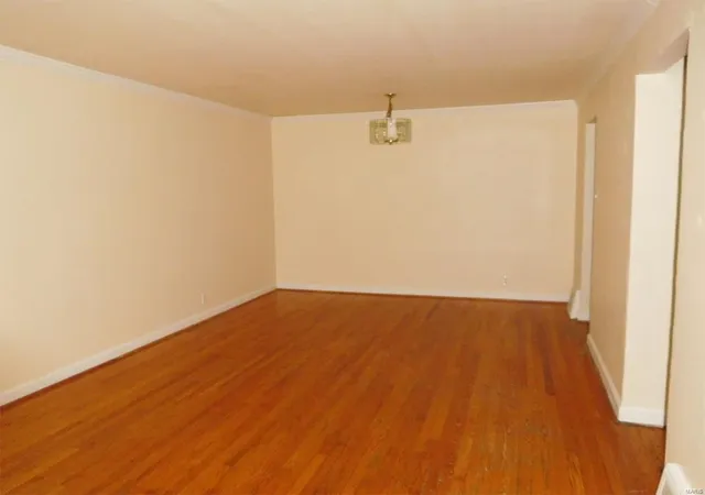 Photo 4 of Single Family Residence at 7291 Teal Ave, Saint Louis, MO 63133 | MLS# MIS21029528 |  | Sold on 2021-10-12