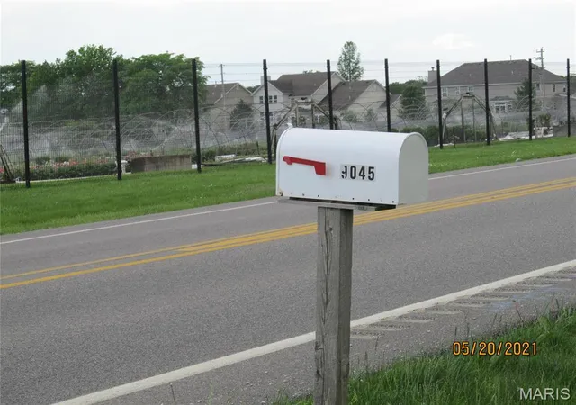 3rd image of 9045 Hwy Dd, O Fallon, MO 63368 | MLS# MIS21035009