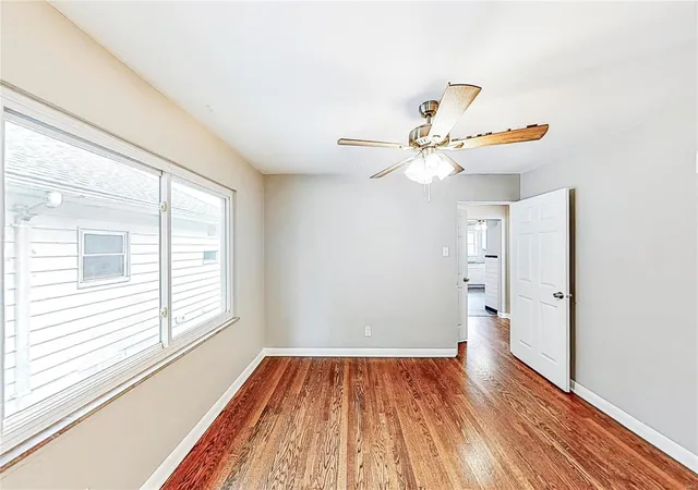 Photo 4 of Single Family Residence at 6953 Lansdowne Ave, Saint Louis, MO 63109 | MLS# MIS21043546 |  | Sold on 2021-08-13