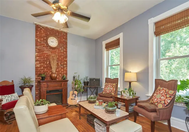 Photo 2 of Single Family Residence at 5457 Alabama Ave, Saint Louis, MO 63111 | MLS# MIS21057846 | | Sold on 2021-10-01